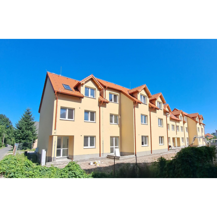 Novostavba obecných nájomných bytov - 16 BJ - pôdorysy / Új építésű bérlakások - 16 bérlakás - alaprajzok